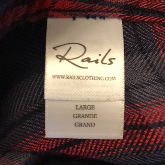 Rails plaid Rayon Button Up long sleeve Size L lightweight blouse Travel… - Picture 9 of 13